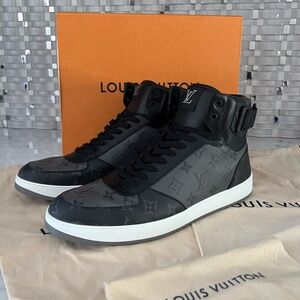 Men’s Louis Vuitton Rivoli High-Top Sneakers - Like New! Size 11